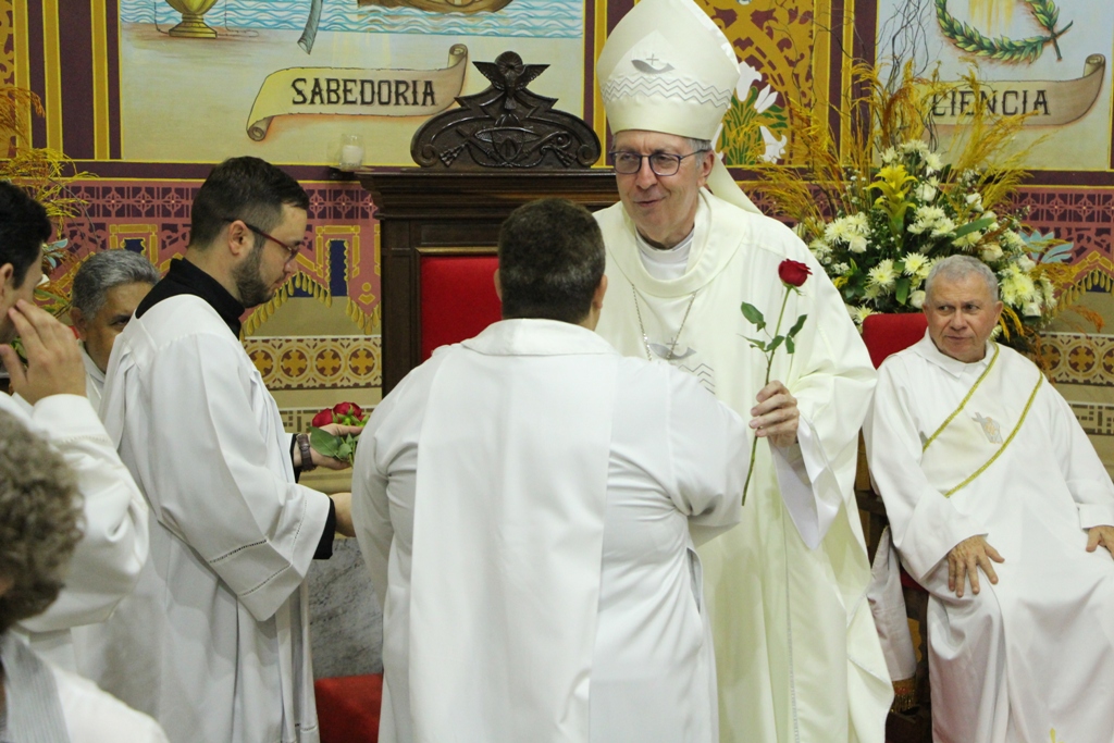 Celebração de 10 anos de Ordenação Episcopal de Dom Milton