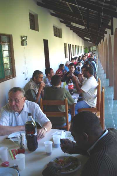 CLERO DIOCESANO CELEBROU ABERTURA DO ANO SACERDOTAL NA CIDADE DE MARIA