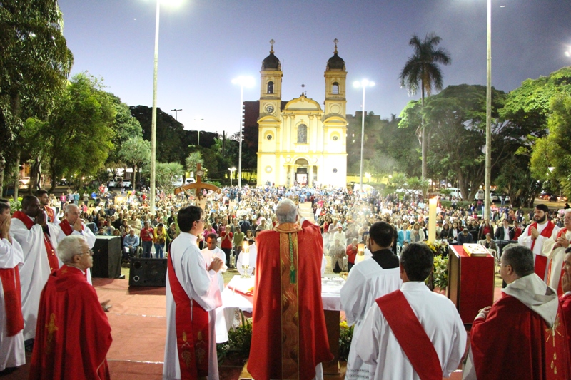 Foto | Diocese do Divino Espírito Santo de Barretos celebra seu patrono