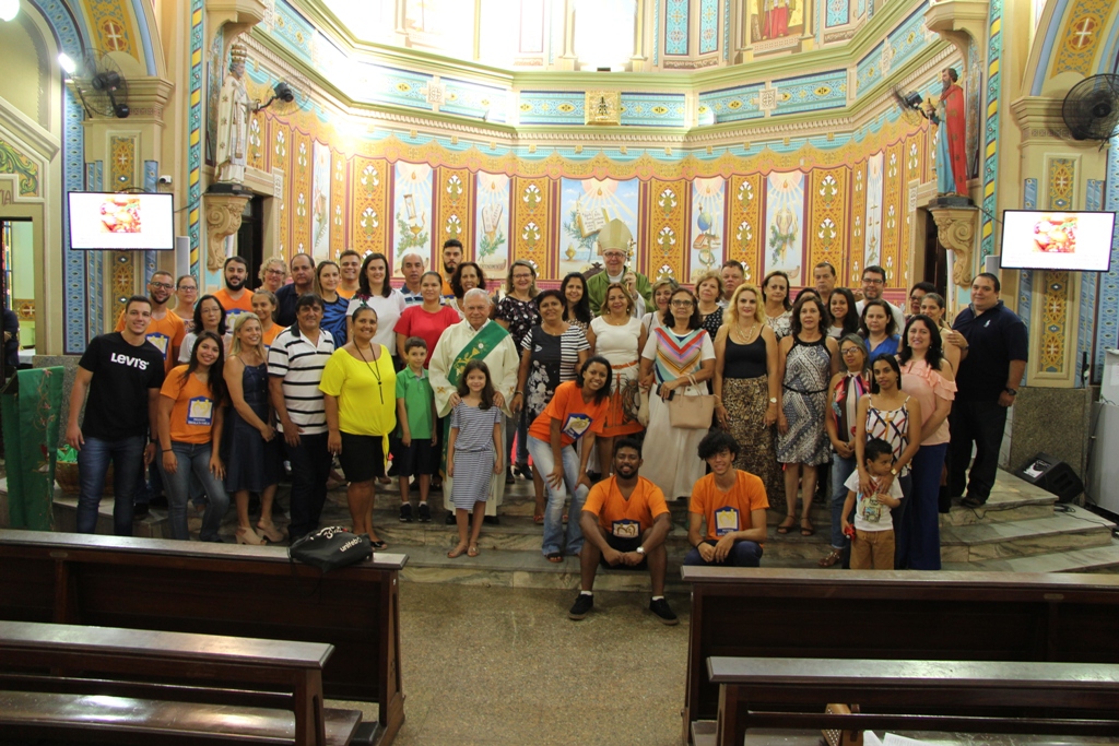 Foto | Educadores participam de missa que rezou na intenção do início do Ano Letivo
