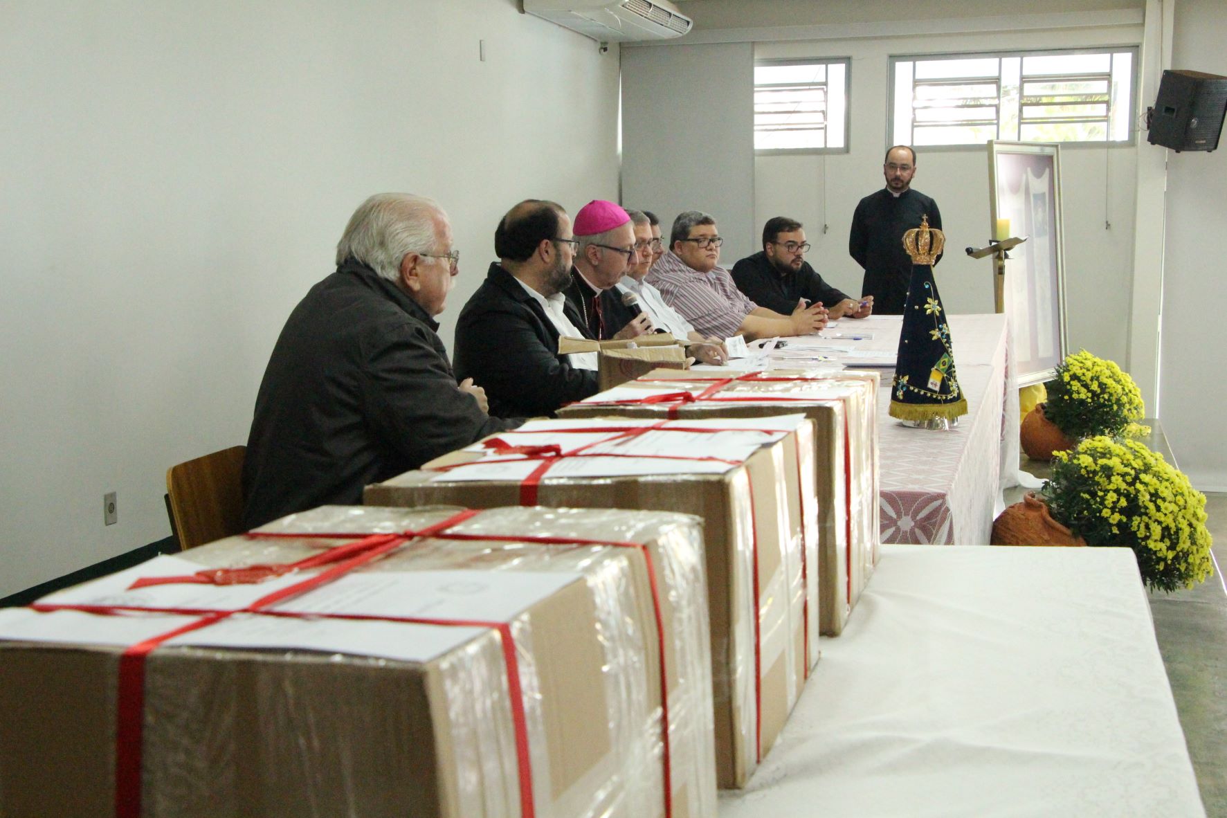 Padre André é “um exemplo para nós”, diz Dom Milton em cerimônia que encerrou a fase diocesana da causa de beatificação do Servo de Deus