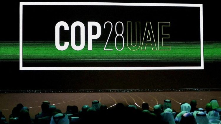Foto | A PRESENÇA DO PAPA NA COP-28 EM DUBAI