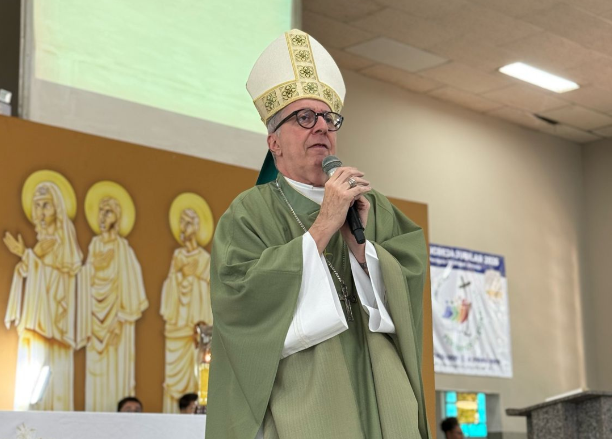 Dom Milton celebrou Missa no Rebanhão de Carnaval em Miguelópolis-SP