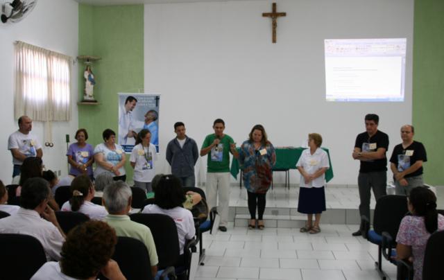 110 pessoas participam do encontro de formação e lançamento da CF-2012