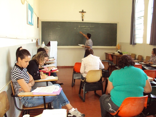 Escola de Teologia em Colômbia promove mais um encontro de formação