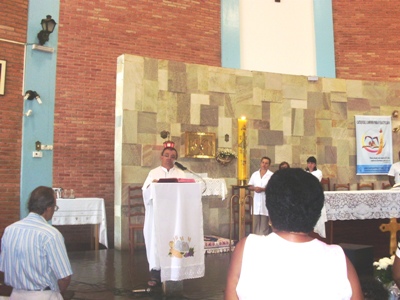 PADRE DEVAIR DE GUAÍRA CELEBRA JUBILEU DE PRATA DE ORDENAÇÃO PRESBITERAL