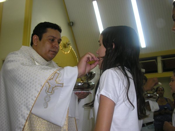 1ª EUCARISTIA NA PARÓQUIA SÃO JOSÉ DE MORRO AGUDO