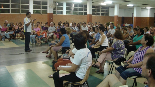 PARÓQUIA S. JOÃO BATISTA DE OLÍMPIA REALIZA CURSO BÍBLICO 