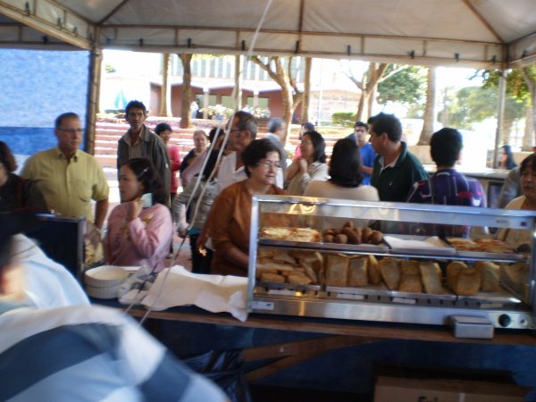 FESTA DO SALGADO NA PARÓQUIA SÃO SEBASTIÃO DE GUAÍRA