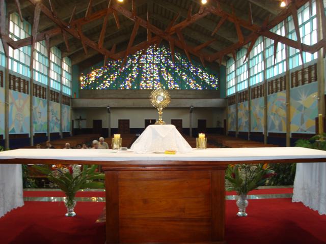 Corpus Christi na Paróquia São João Batista em Olímpia