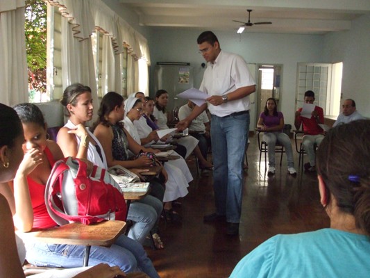 REUNIÃO DO SETOR JUVENTUDE DEFINE ACERTOS FINAIS DA VIGÍLIA DA JUVENTUDE QUE ACONTECE NO SÁBADO