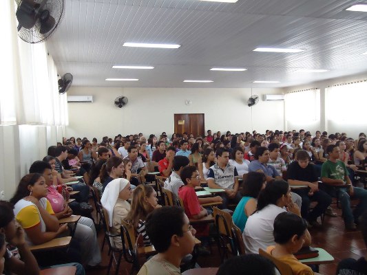 SETOR DIOCESANO DA JUVENTUDE REALIZA ENCONTRO COM CRISMANDOS NA PARÓQUIA SÃO JOSÉ DE MORRO AGUDO