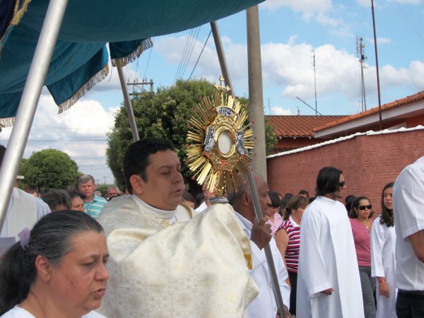 FESTA DE CORPUS CHRISTI EM MORRO AGUDO