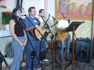 ENCONTRO DO BISPO COM CRISMANDOS DA REGIÃO BARRETOS