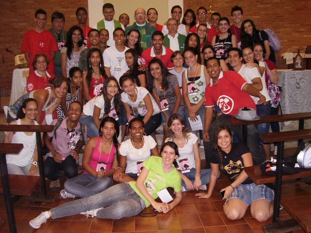 Jovens participam de treinamento do DNJ em Guaíra