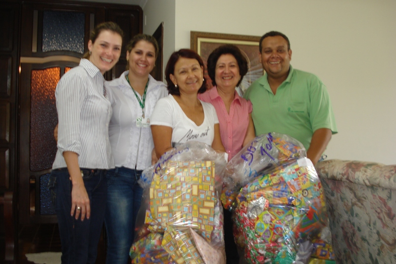 Pastoral da Solidariedade da Paróquia Bom Jesus prepara doações de Natal