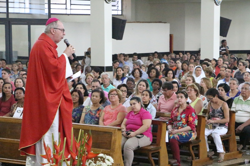 Diocese celebra festa patronal com Caminhada Penitencial e motivada pelo Jubileu do Ano da Misericórdia