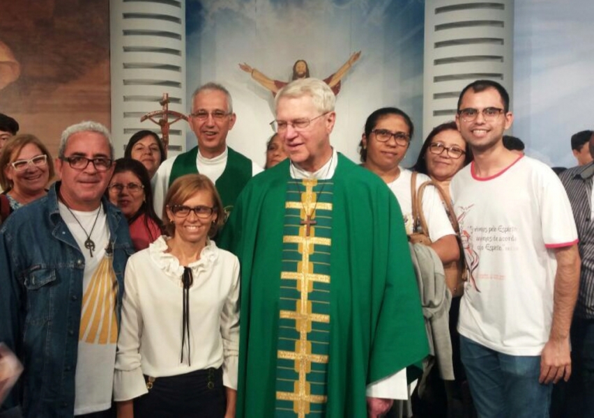 Foto | Membros da RCC da diocese participam de programa na TV Século 21